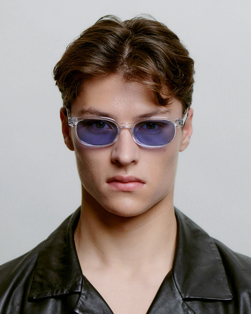 A.KJAeRBEDE_CHARLIE_KL2605_CRYSTAL_FRONT_MAN_960x1200_crop_center.jpg