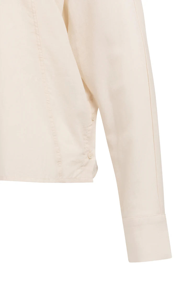 blouse-with-angled-seams-and-button-details_9222481b-92eb-44b4-9784-b7b1fd8d0811