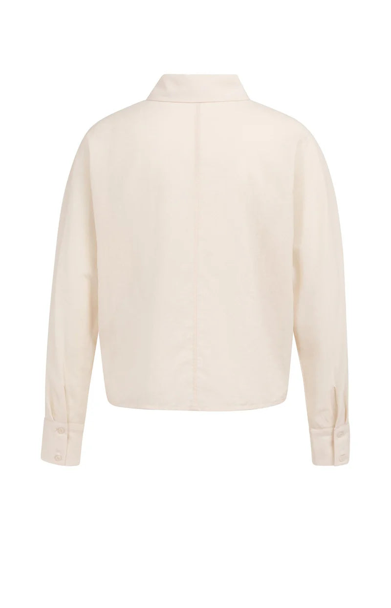 blouse-with-angled-seams-and-button-details_99120cdc-a6f3-443b-98a7-94cbee34d527