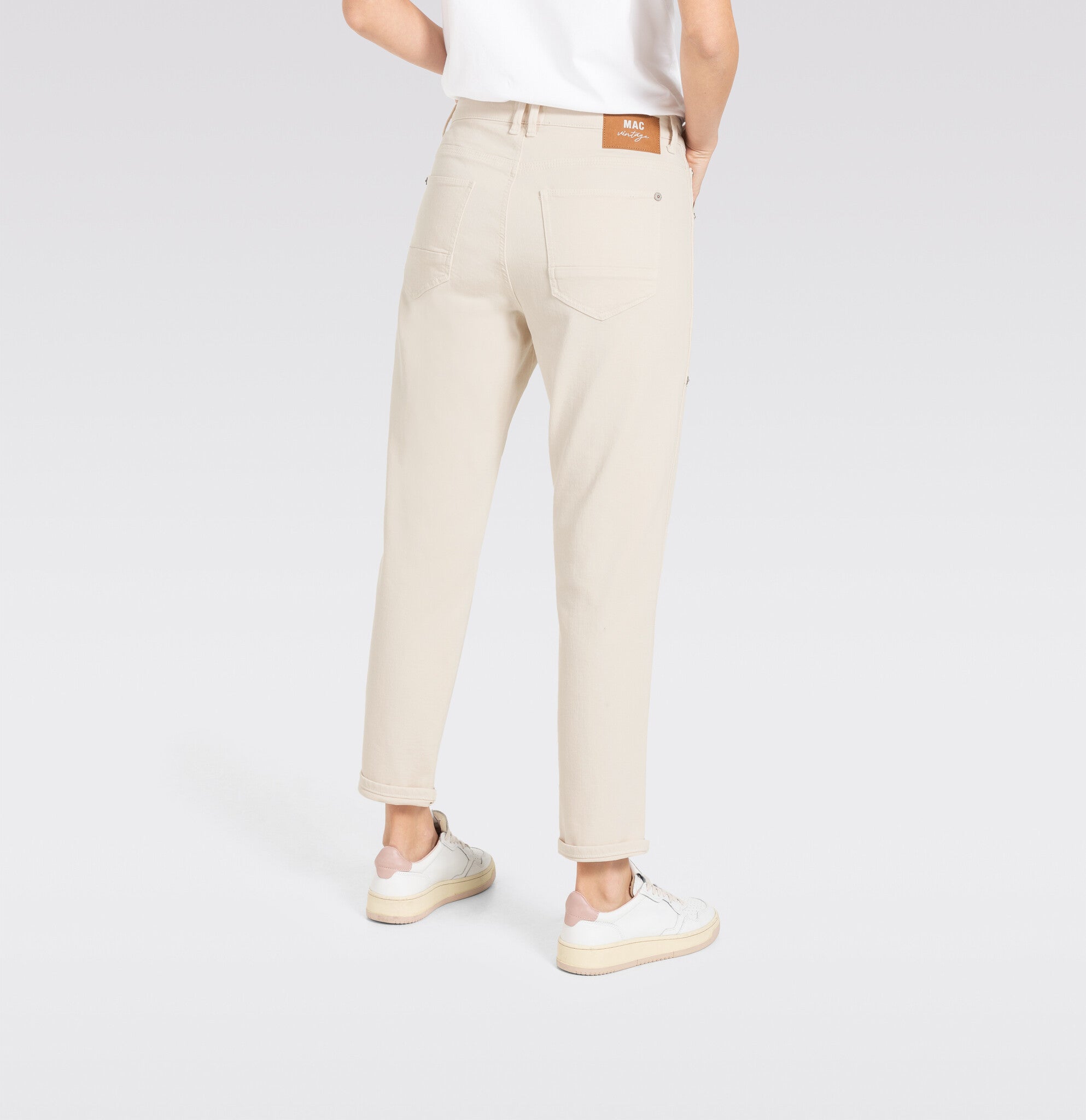 MAC_SpringSummer-2026_014R_2803-00-0333L-014R (2)