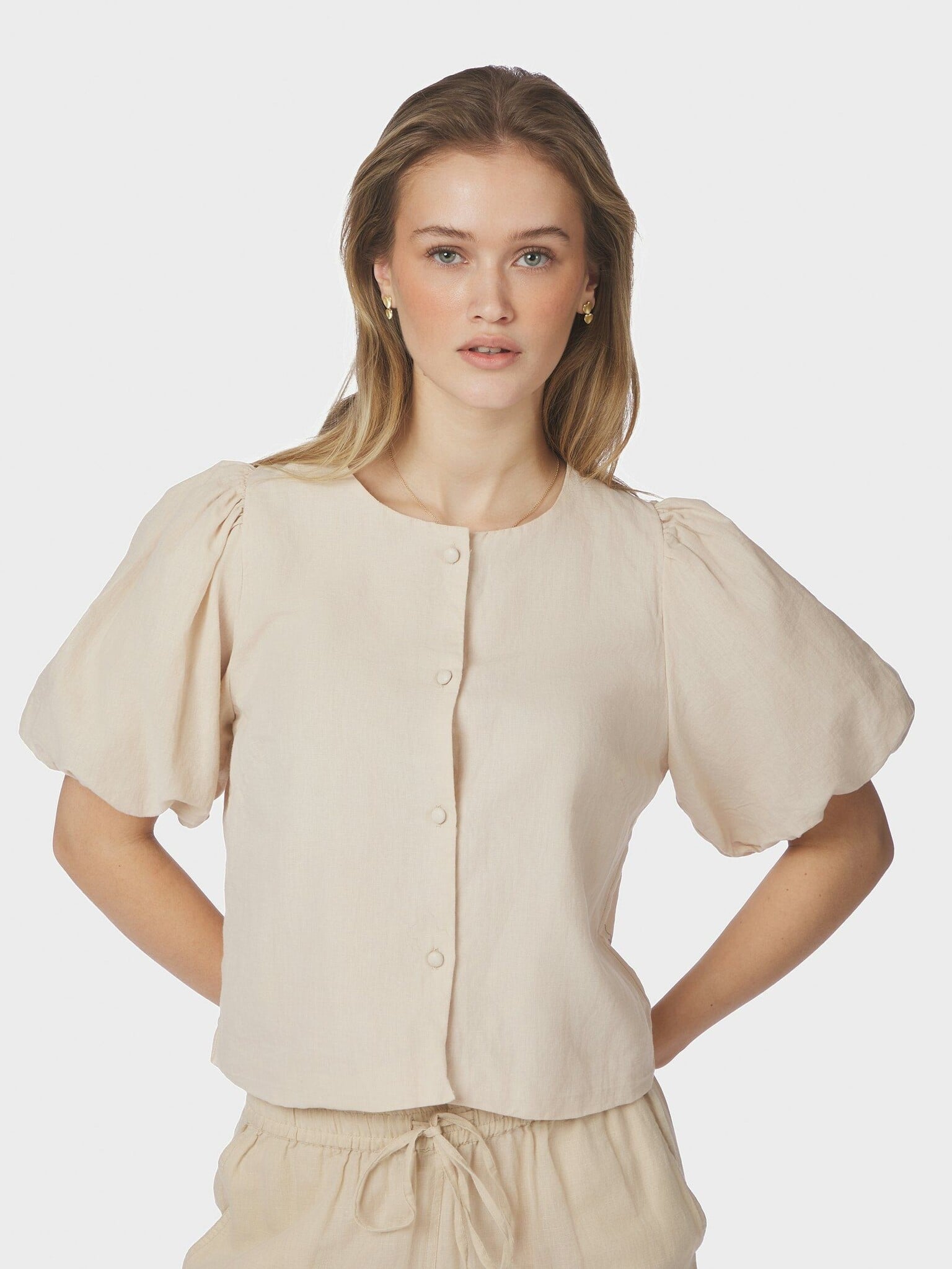 Neo Noir Blouse Moisa Linnen 169314 - 213 Sand