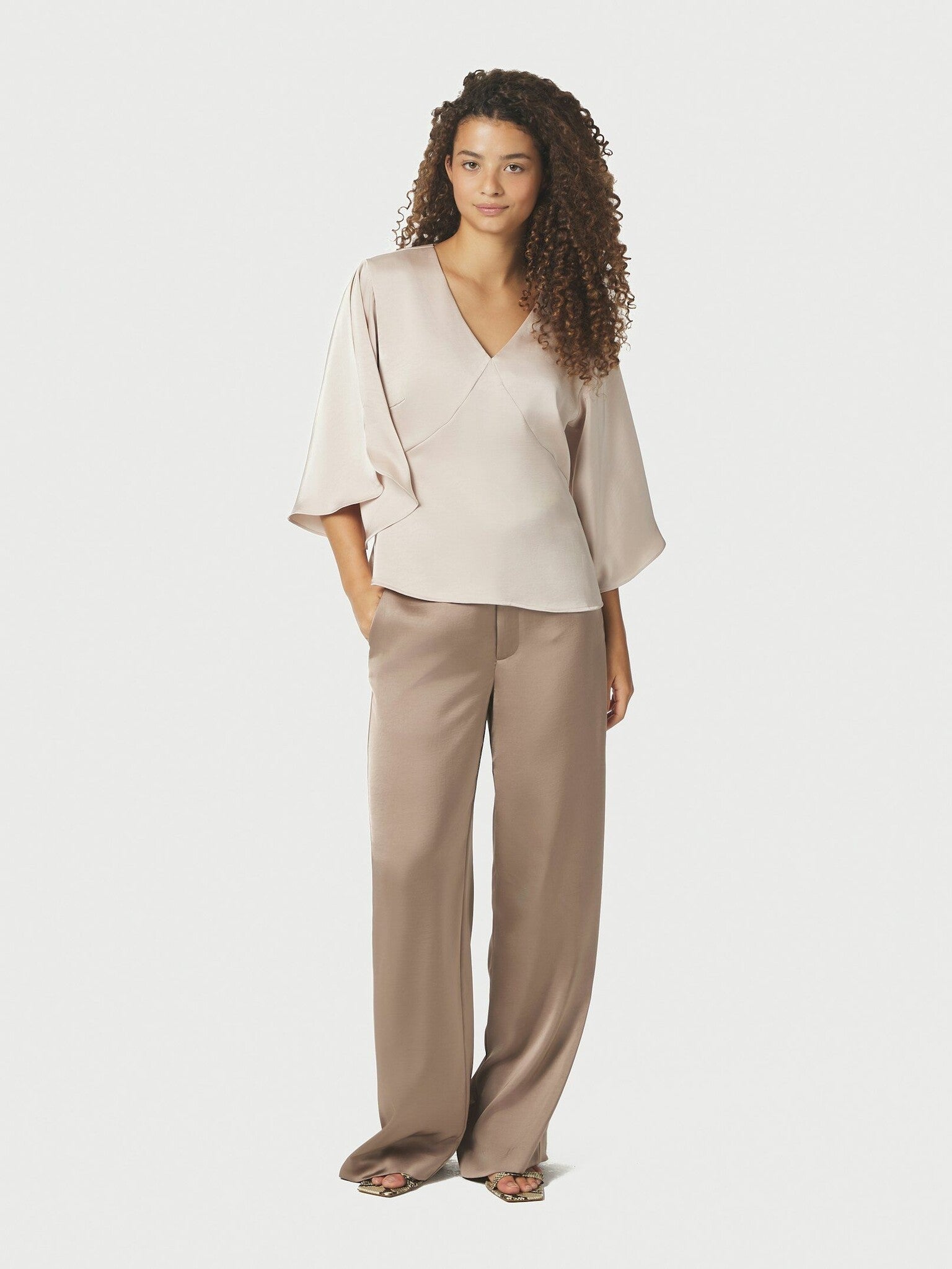 Neo noir Satijnen Blouse Remana 168002 - 720 Champagne