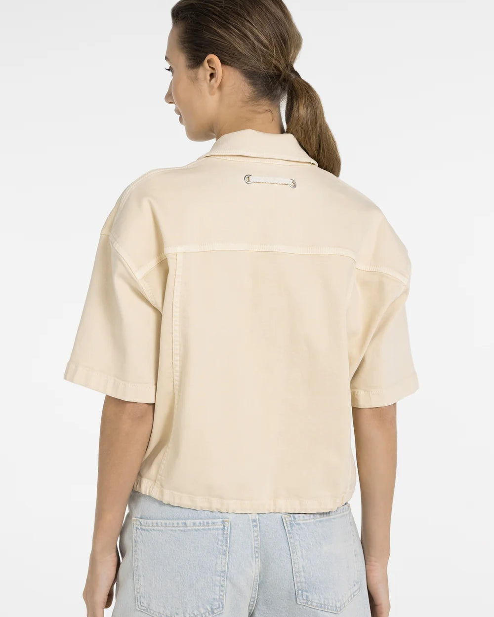 oversized-denim-worker-jacket-with-short-sleeves-1_3c0fa19a-f0b5-4d70-ae4a-c5be9d565706.jpg