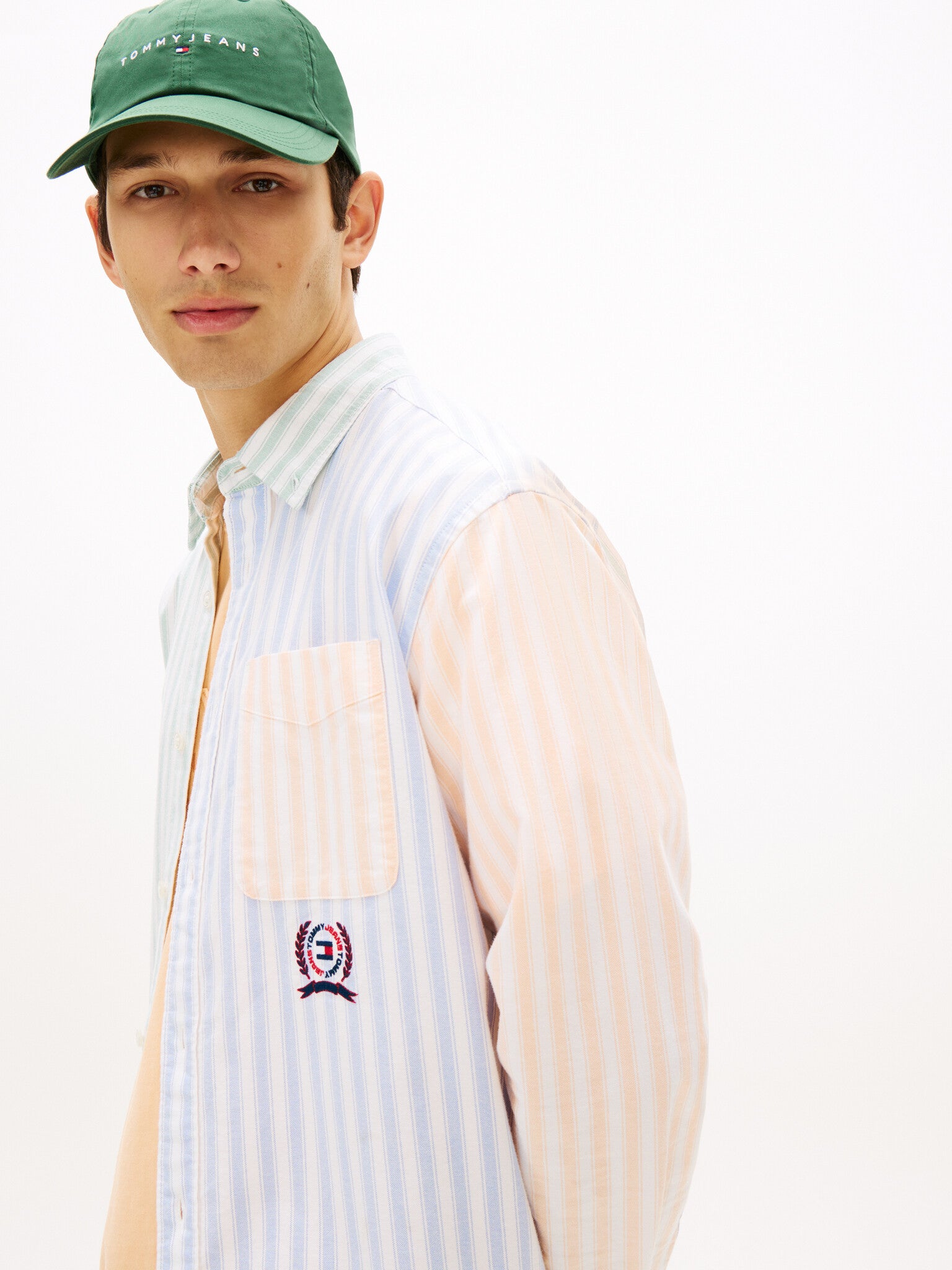 Tommy-Jeans-_SP2026_C38_DM0DM22788C38 (2)