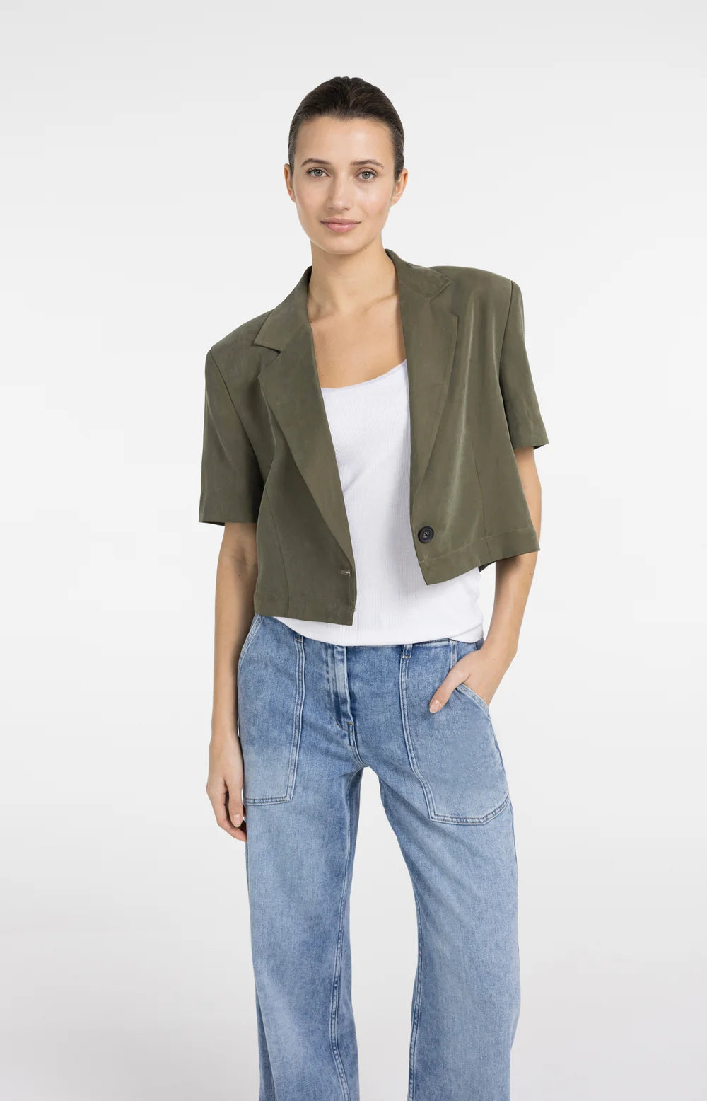 woven-blazer-with-short-sleeves-and-detachable-zip-hem_9478ceb9-ba2a-4f30-b9f9-3b32d41fb273.jpg