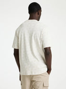 52110075-E11_chasin_back_1