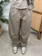 Taupe