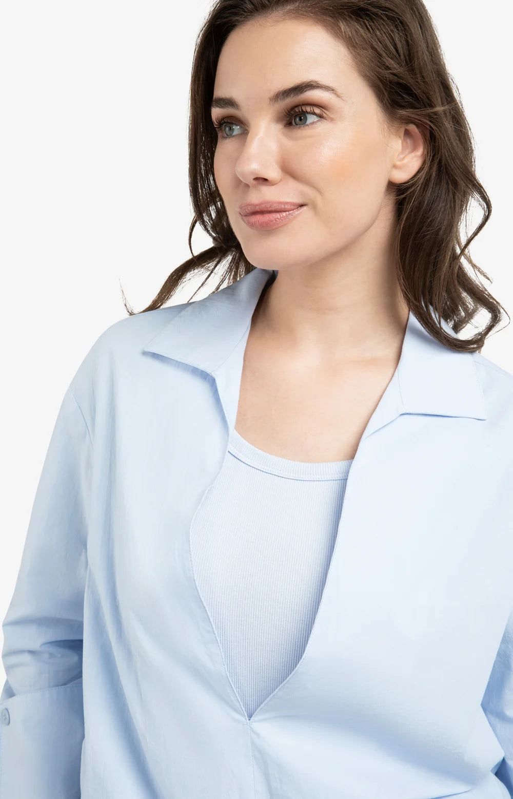 balloon-blouse-with-deep-v-neck-1_980af014-04bb-498c-b48d-47a4b84302e3.jpg