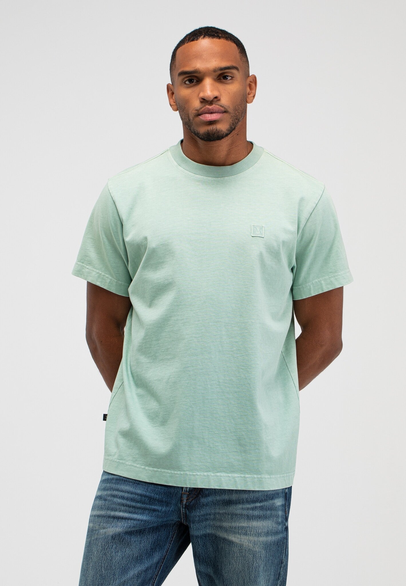 Butcher Of Blue T-Shirt M2512013 - 118 Inari Green