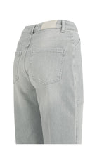 cargo-jeans-with-low-crotch-and-wide-legs_5b882ed4-5167-43d6-a766-68412e73a485