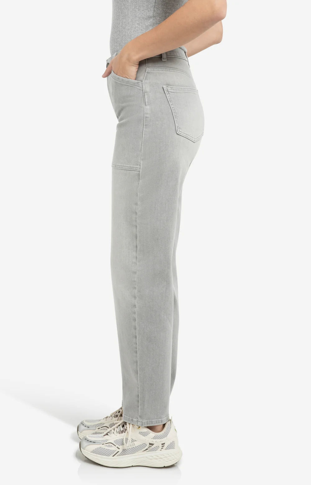 cargo-jeans-with-low-crotch-and-wide-legs_d6f437eb-a5b2-4fae-ad00-a8a8145d0da9.jpg