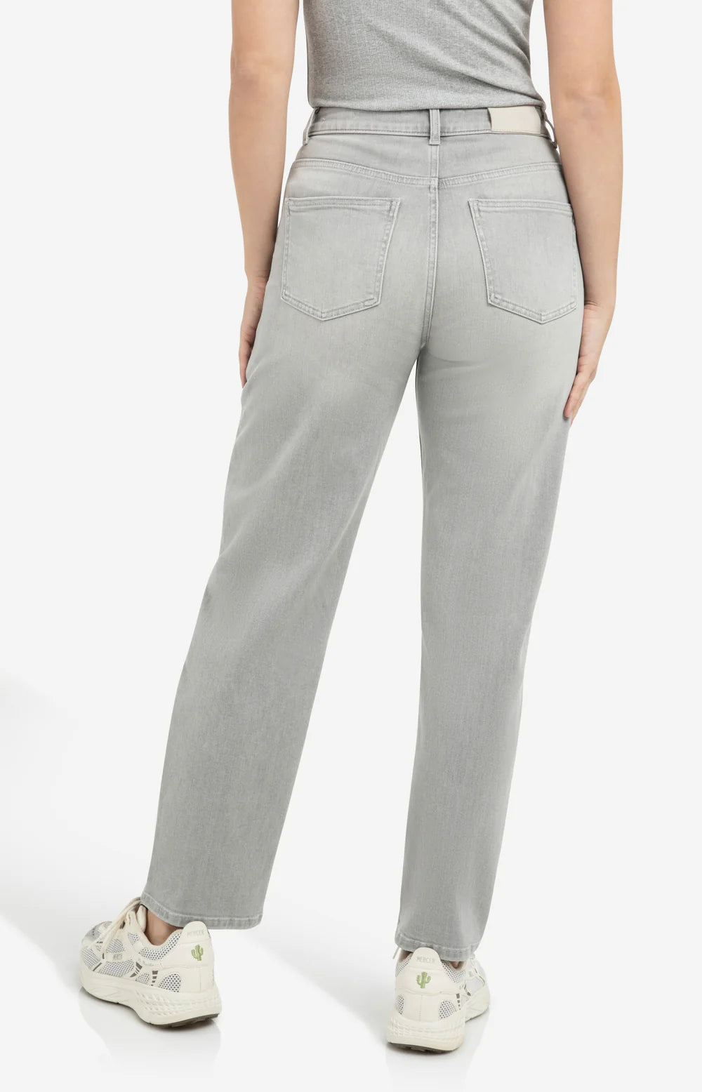 cargo-jeans-with-low-crotch-and-wide-legs_fa1e234a-3b0d-40c0-8ba5-bd058968ec9d.jpg