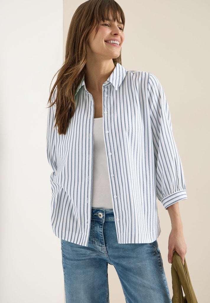 37473  Sporty Denim Blue