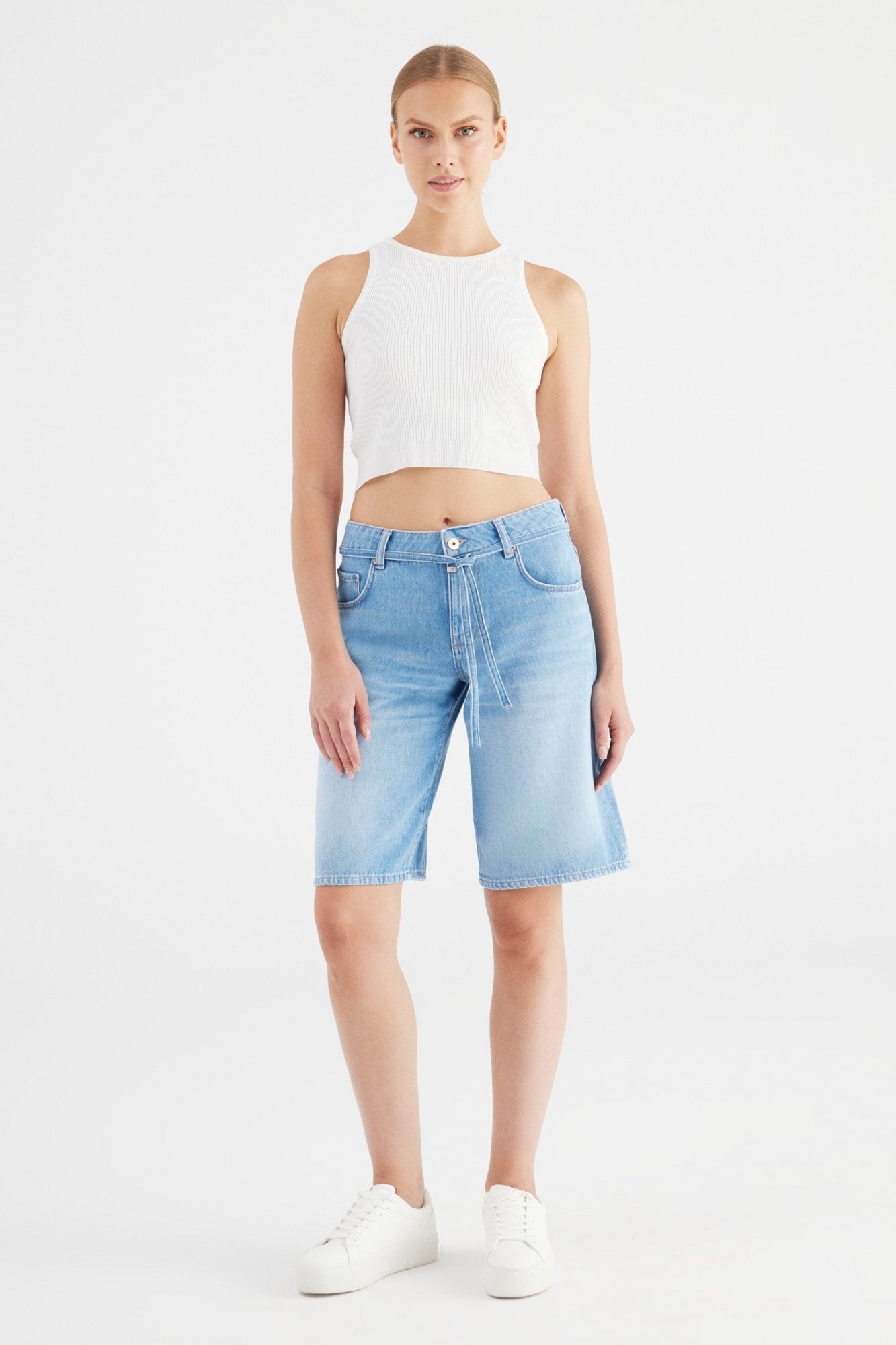Light Blue 102L00