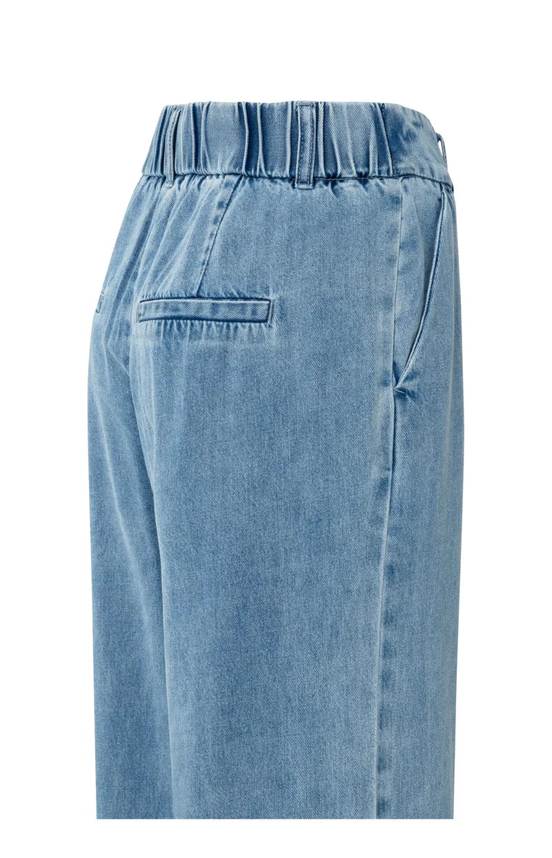 denim-trousers-with-turn-ups-and-elastic-waistband-l32_27e0bc65-2572-416d-bd99-f1f5f63b543b