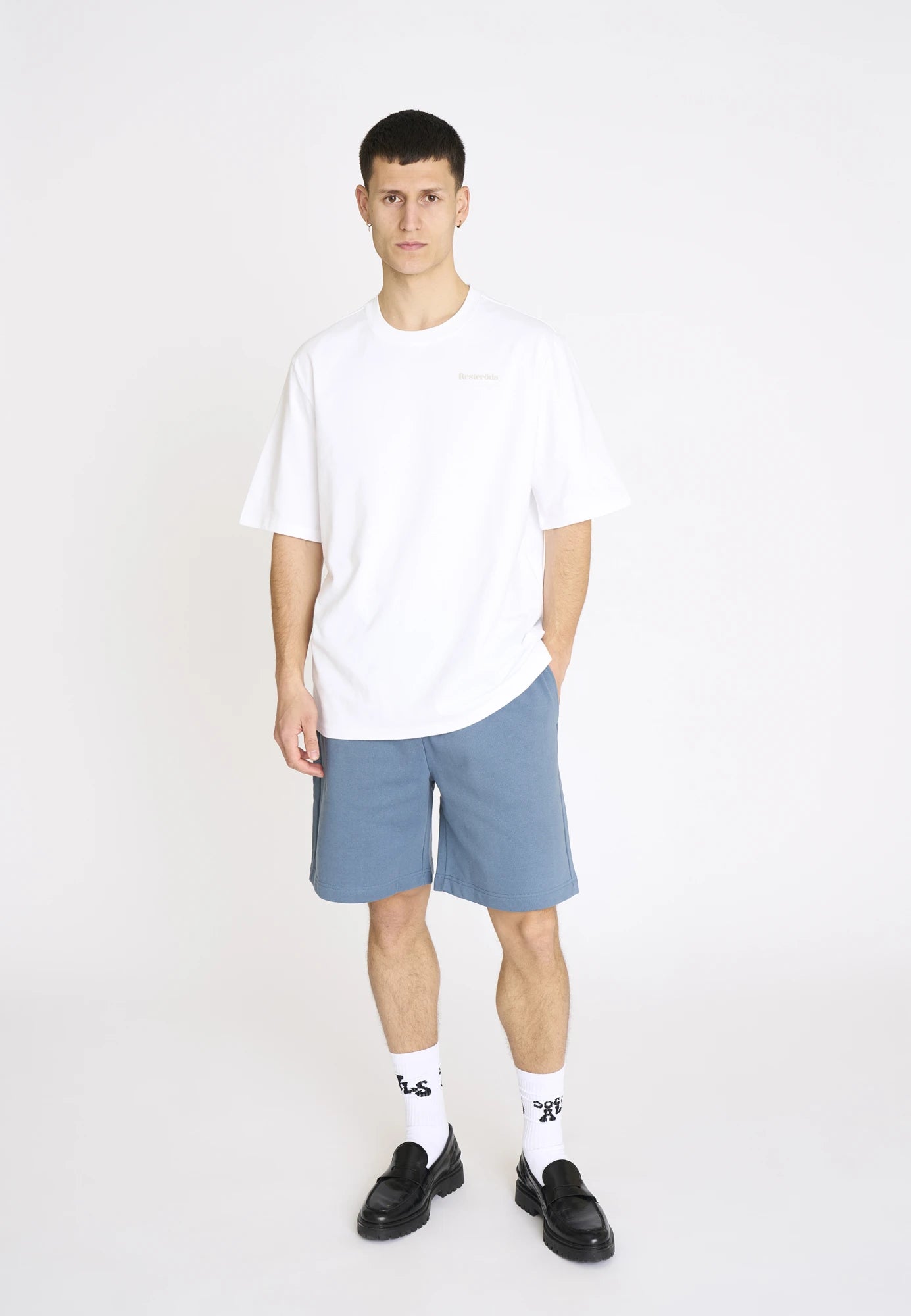 8101-white