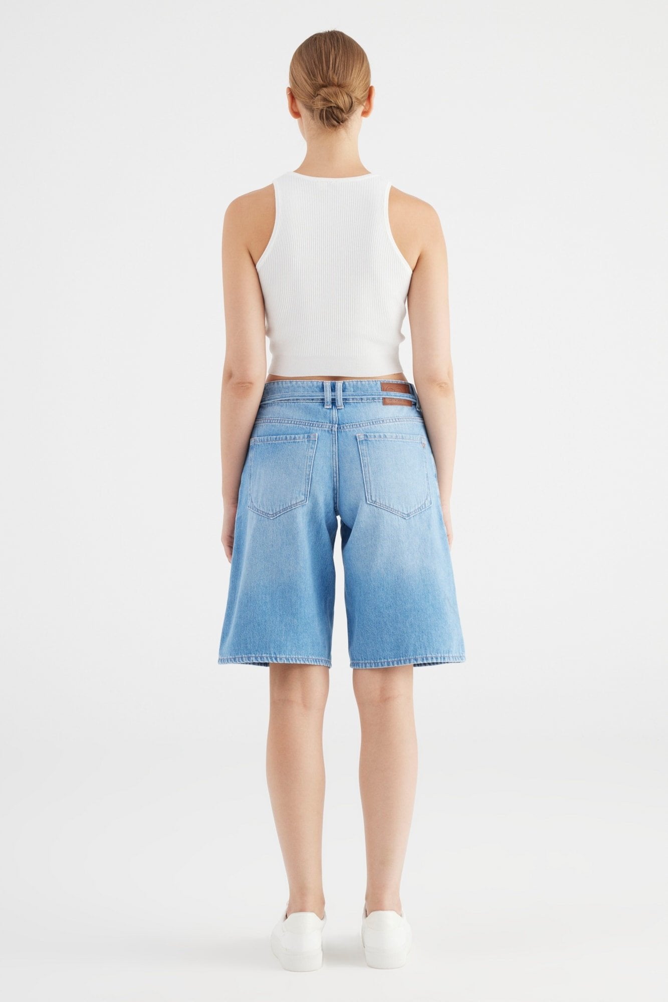 Light Blue 102L00