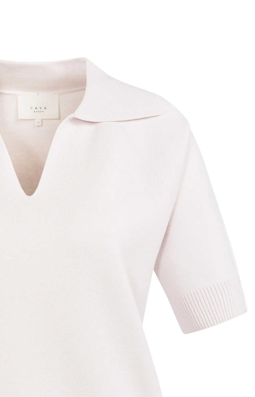 knitted-sweater-with-collar-and-short-sleeves-1_fc420664-1c2c-4785-bc30-b5384d3db1c0.jpg