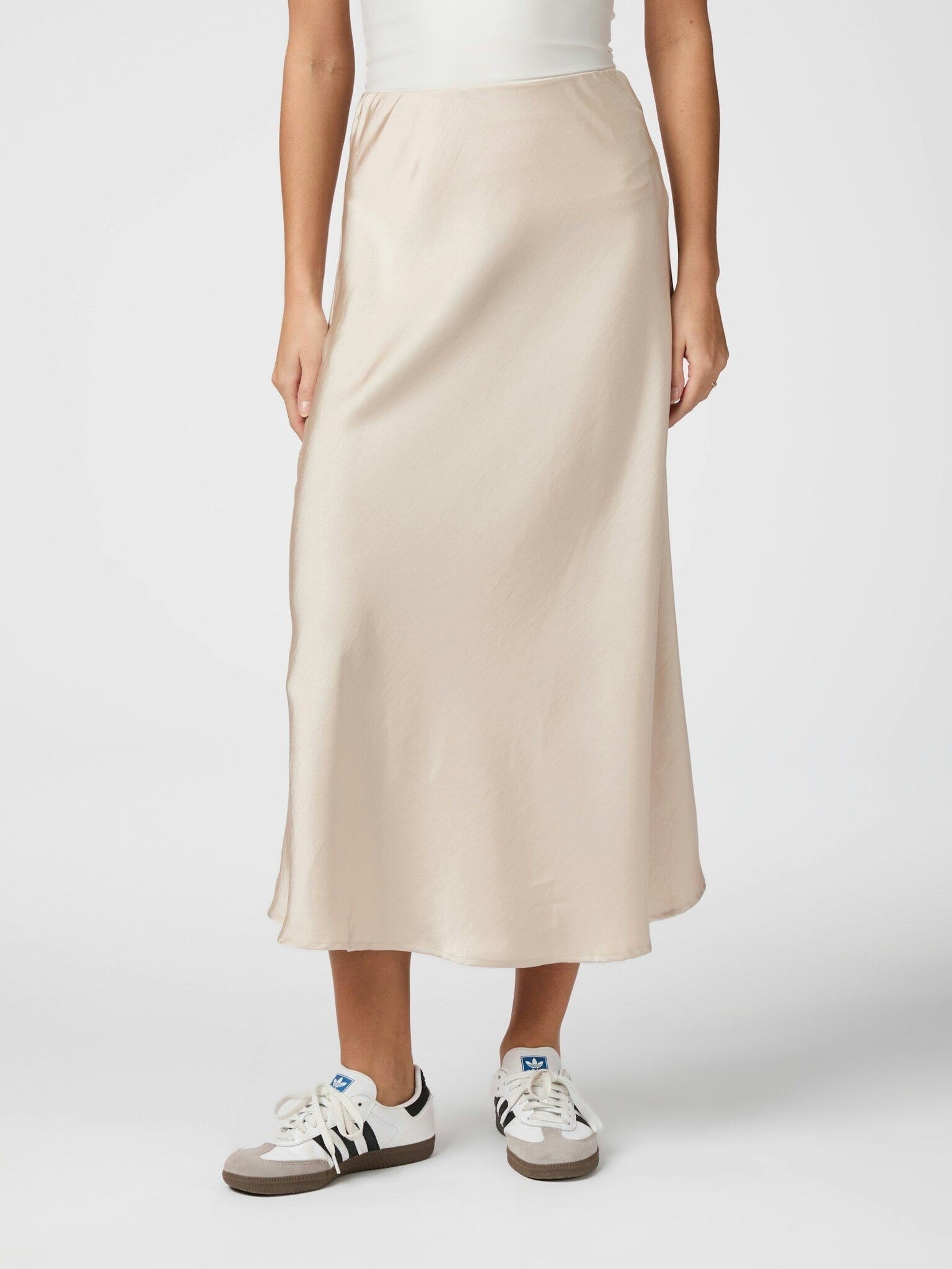 Neo noir Satijn Rok Bovary 157755 - 720 Champagne
