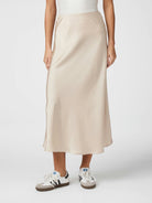 Neo noir Satijn Rok Bovary 157755 - 720 Champagne