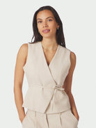 Neo Noir Top Samara Ramie Waistcoat 165105 - 815 Natural