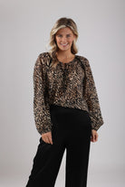 NUKUS Blouse Yoni NKS02092 - 108 Black /Sand