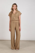 Nukus Wijde Broek Merel NKS09070 - 64 Camel