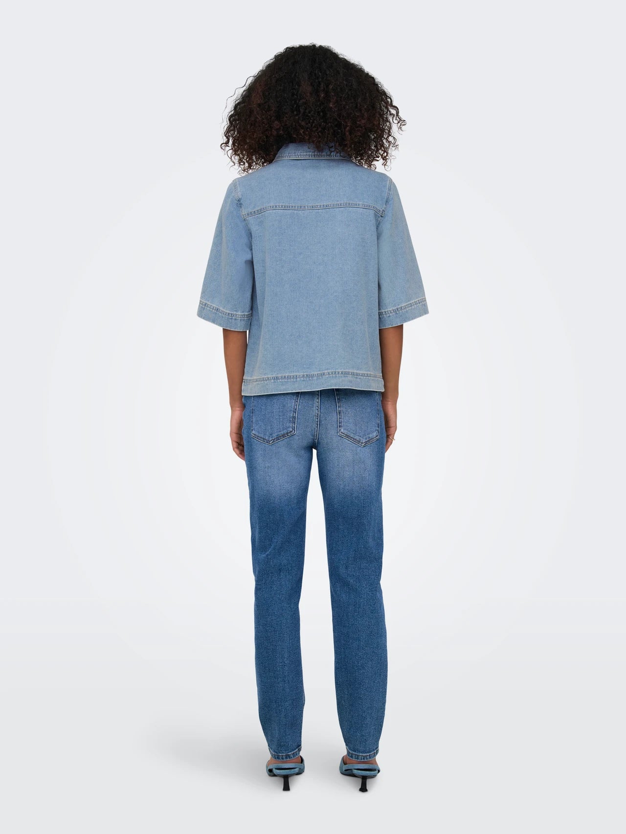 only-onlbelles-sshirtdnmguanoos-blauw (1)