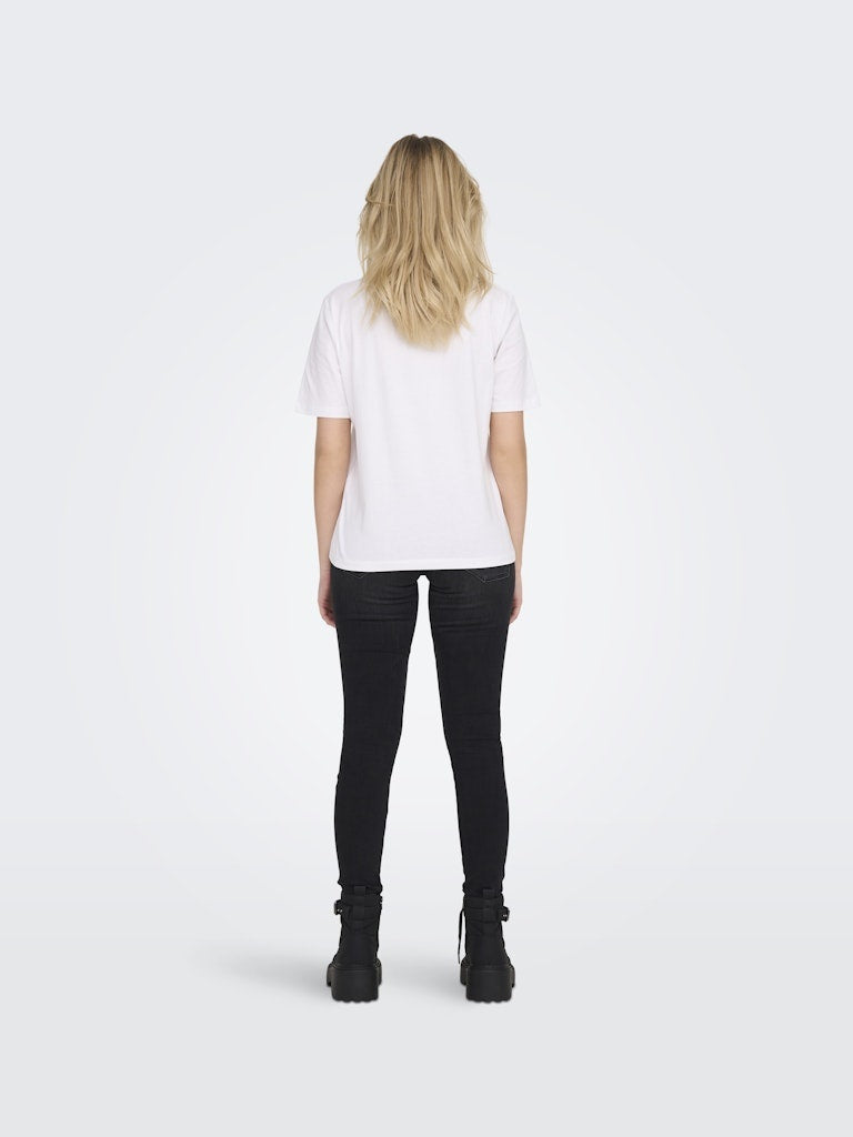 ONLY_SpringSummer2023_4003451_15270390 (3)