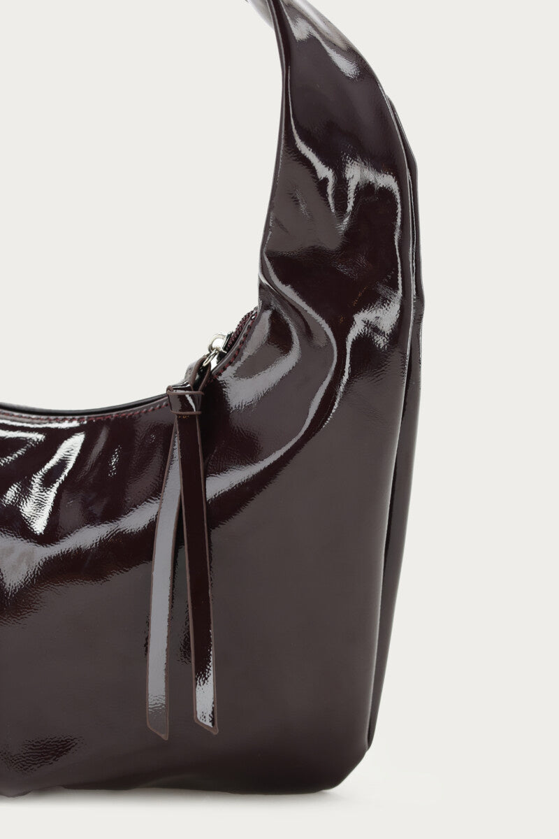 product_images-black_pu_patent_shoulderbag_mj15303-1100_closeup
