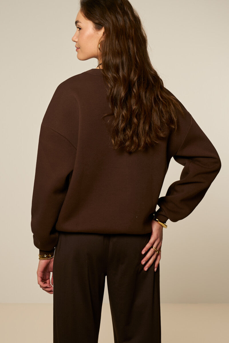 product_images-brown_sweater_le_cafe-_paris_back