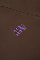 product_images-dark_brown_short-sleeve_sweater_22rue_des_rosiers_22_mj15648-0100_clothing_closeup_1
