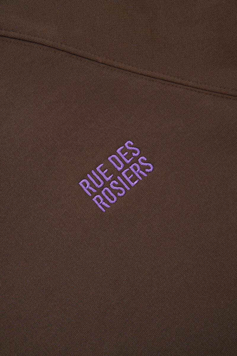 product_images-dark_brown_short-sleeve_sweater_22rue_des_rosiers_22_mj15648-0100_clothing_closeup_1