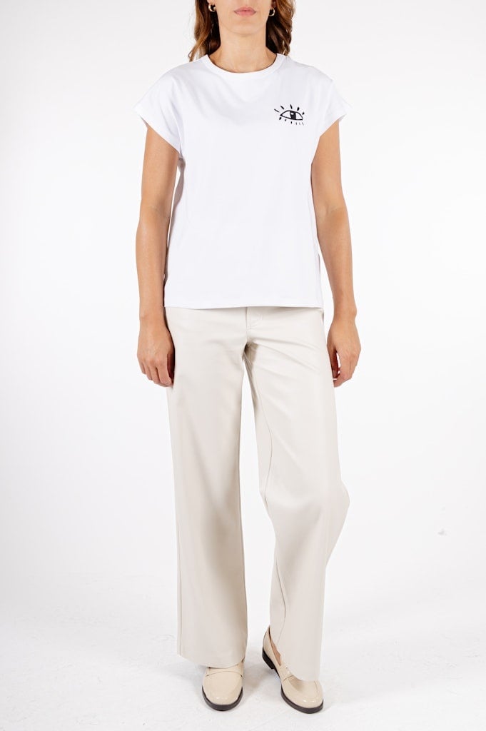 10 White