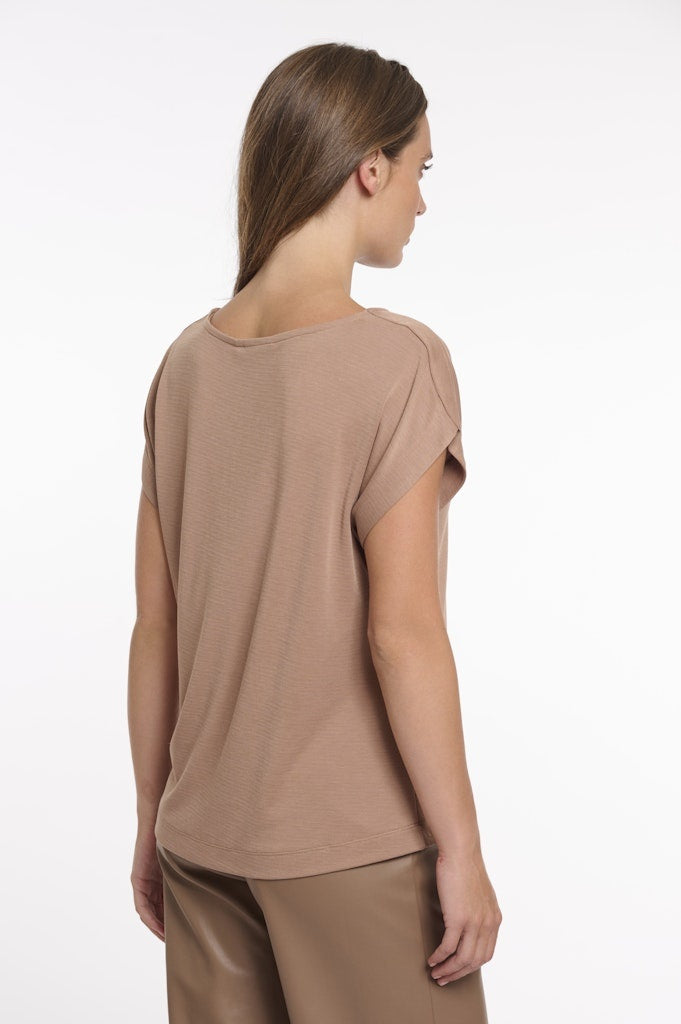 Rino&Pelle_SS26_10997_Faiya.7002621-3