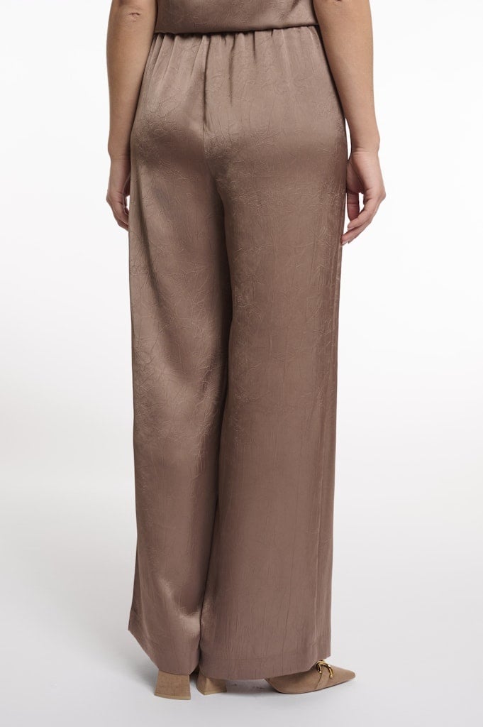Rino&Pelle_SS26_11011_KenzaRegular.7002622-2