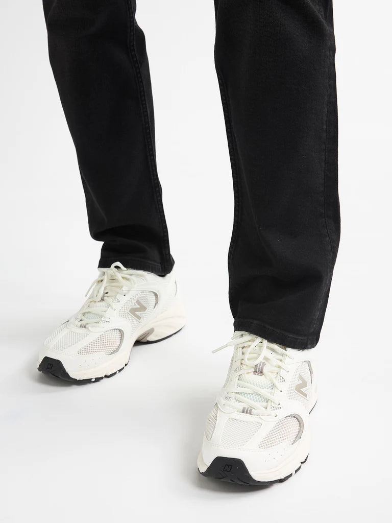 RUSSEL-9705_D3