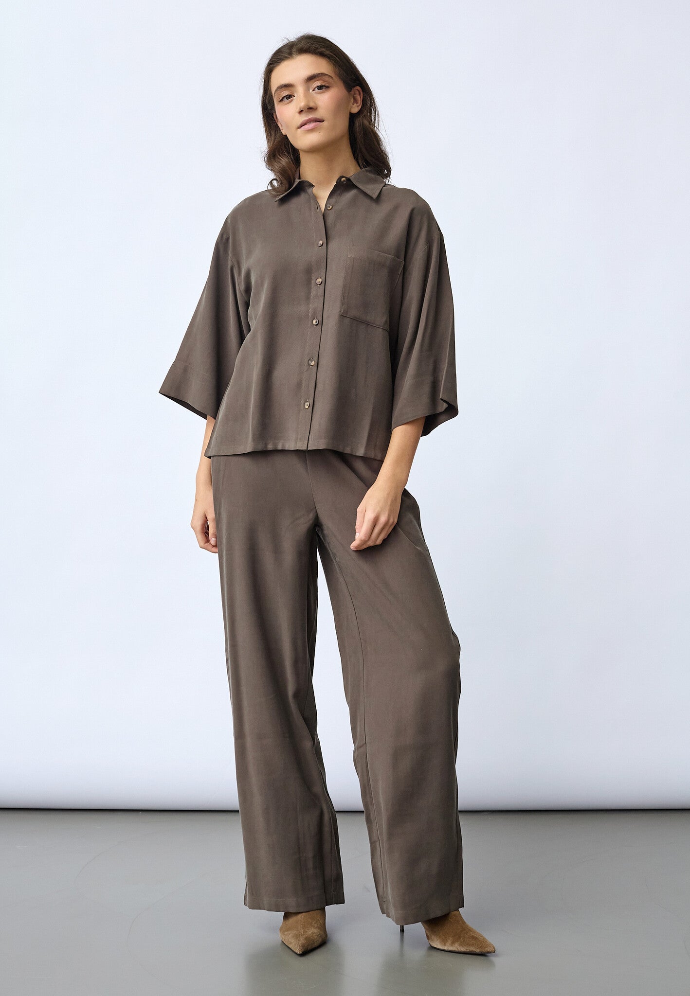 Sisters Point Blouse VERINA-SH.SS2 19260 - 225 Dark Earth