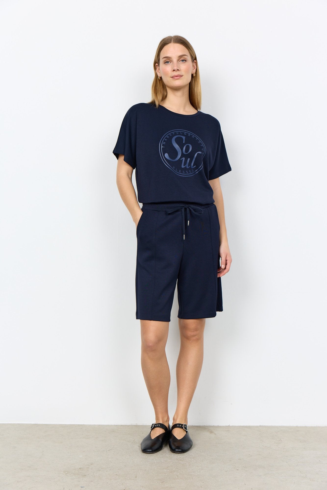 6910 Navy