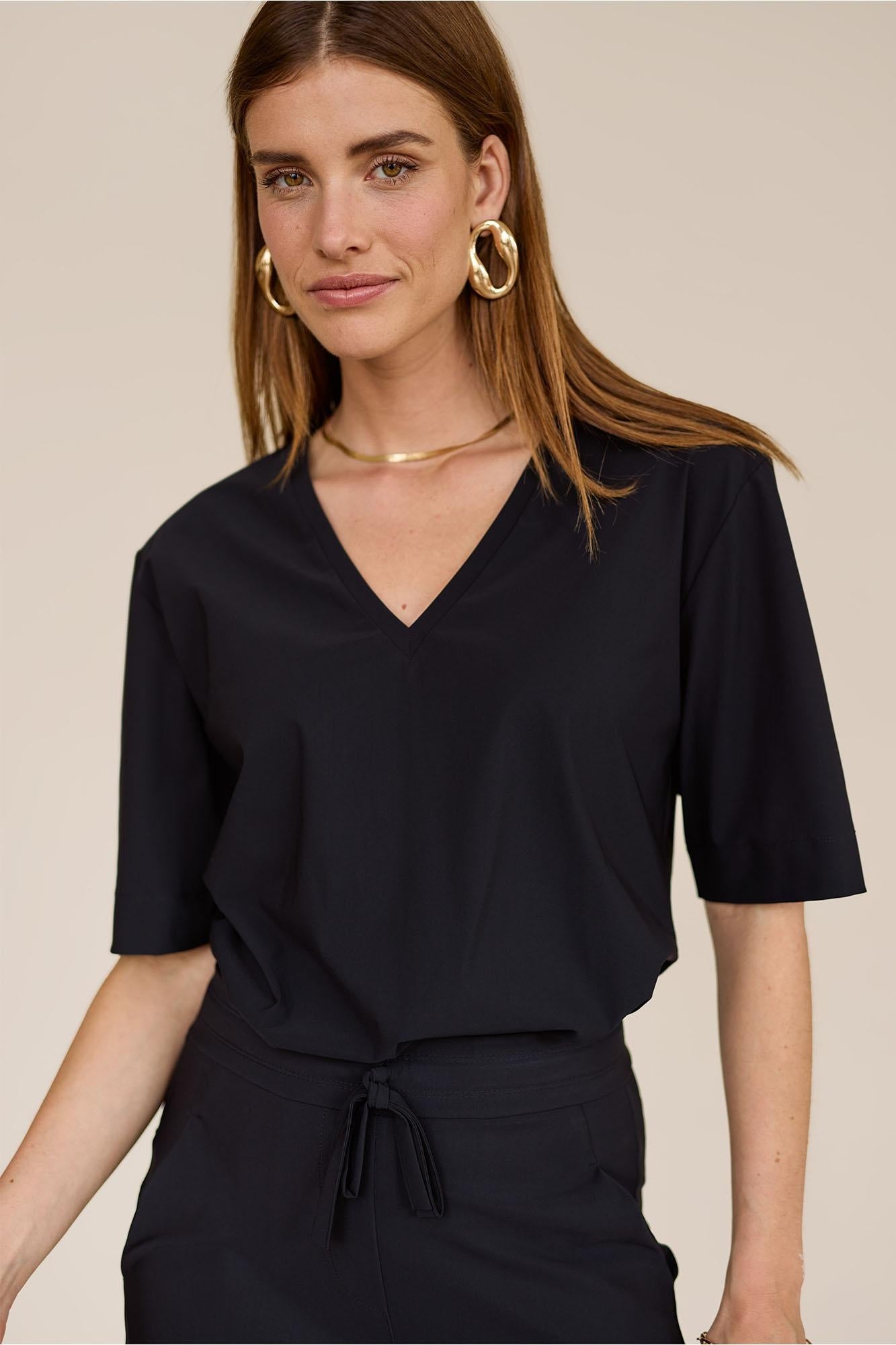 Studio Anneloes T-Shirt Met V-Hals 94845 - 9000 Black