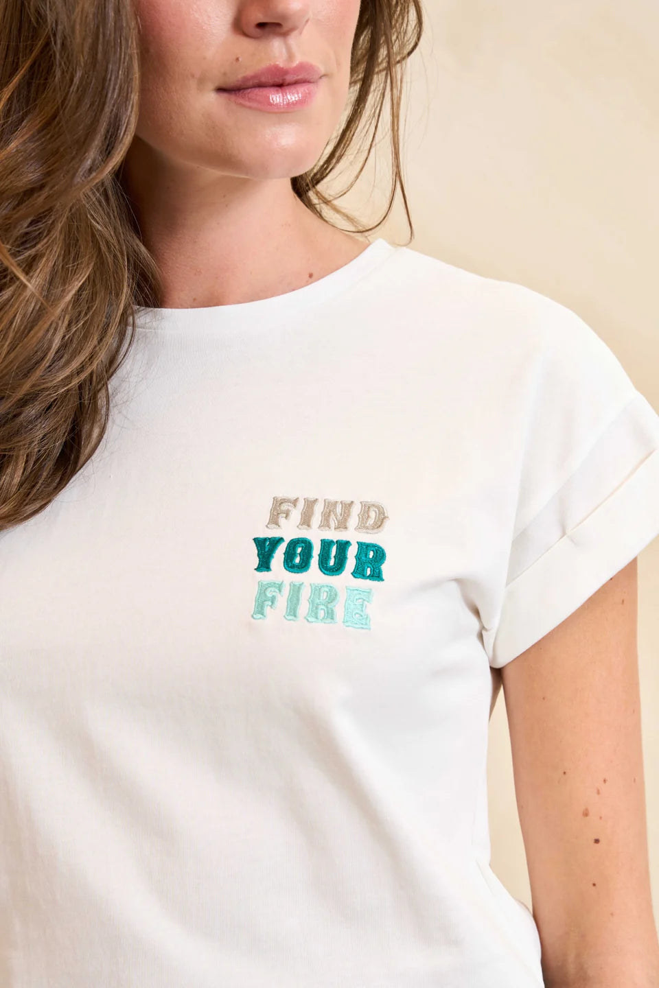 T-shirt_Aneva_RB14_White_Trouser_Olia_RB34.1_Teal_3.jpg