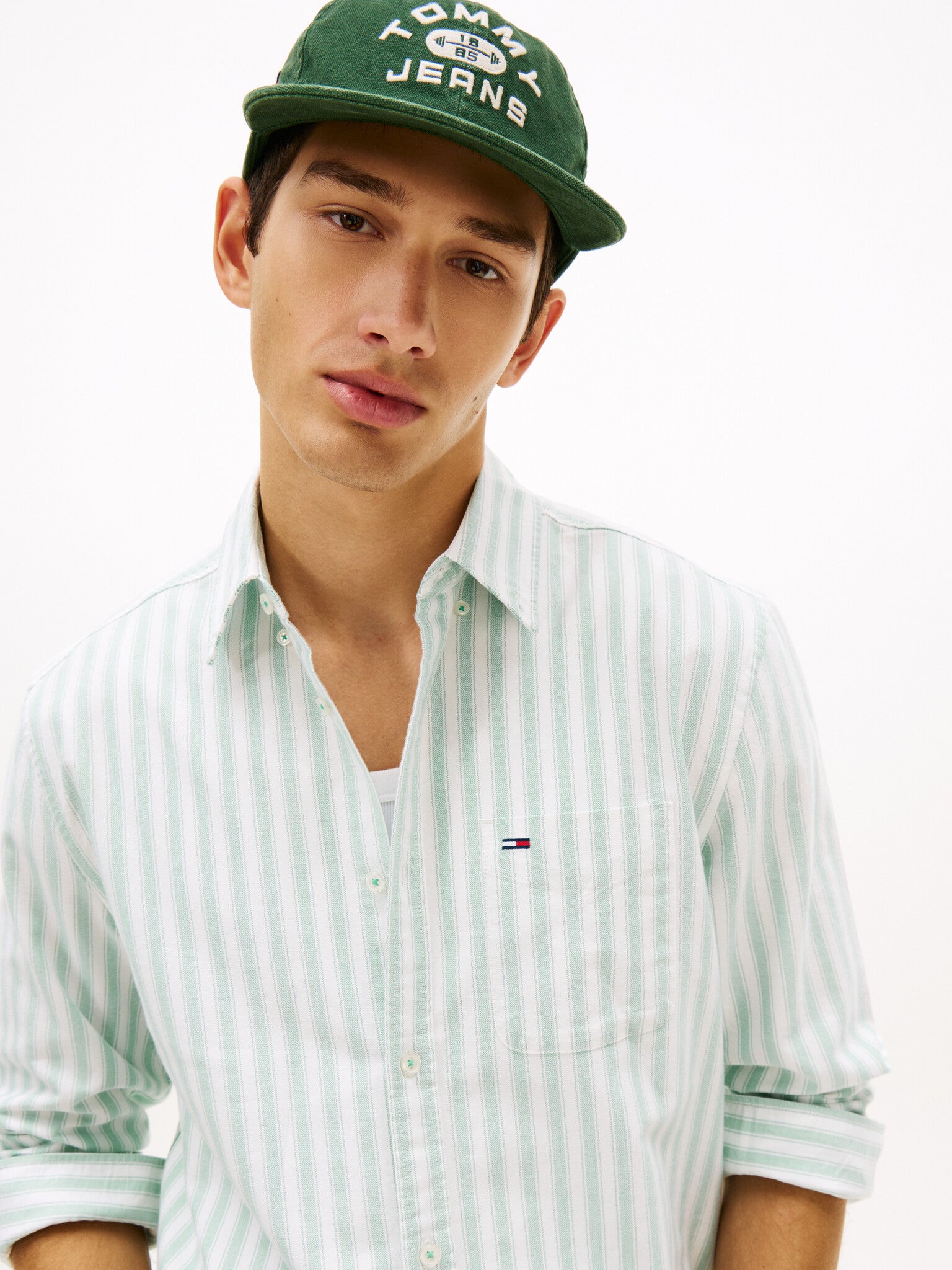 Tommy-Jeans-_SP2026_L5Y_DM0DM22790L5Y (2)