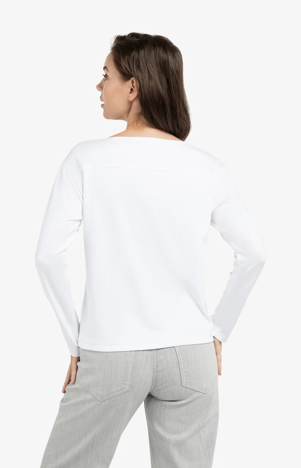 top-with-long-sleeves-and-refined-seam-detail.jpg