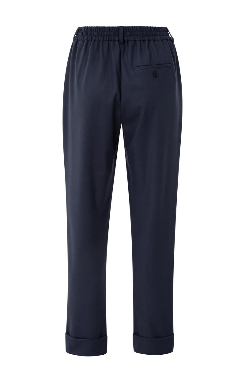 trousers-with-elastic-waistband-and-turned-up-hem-1_c4f8ad74-4c1c-4f69-8a06-f27d296b41b9