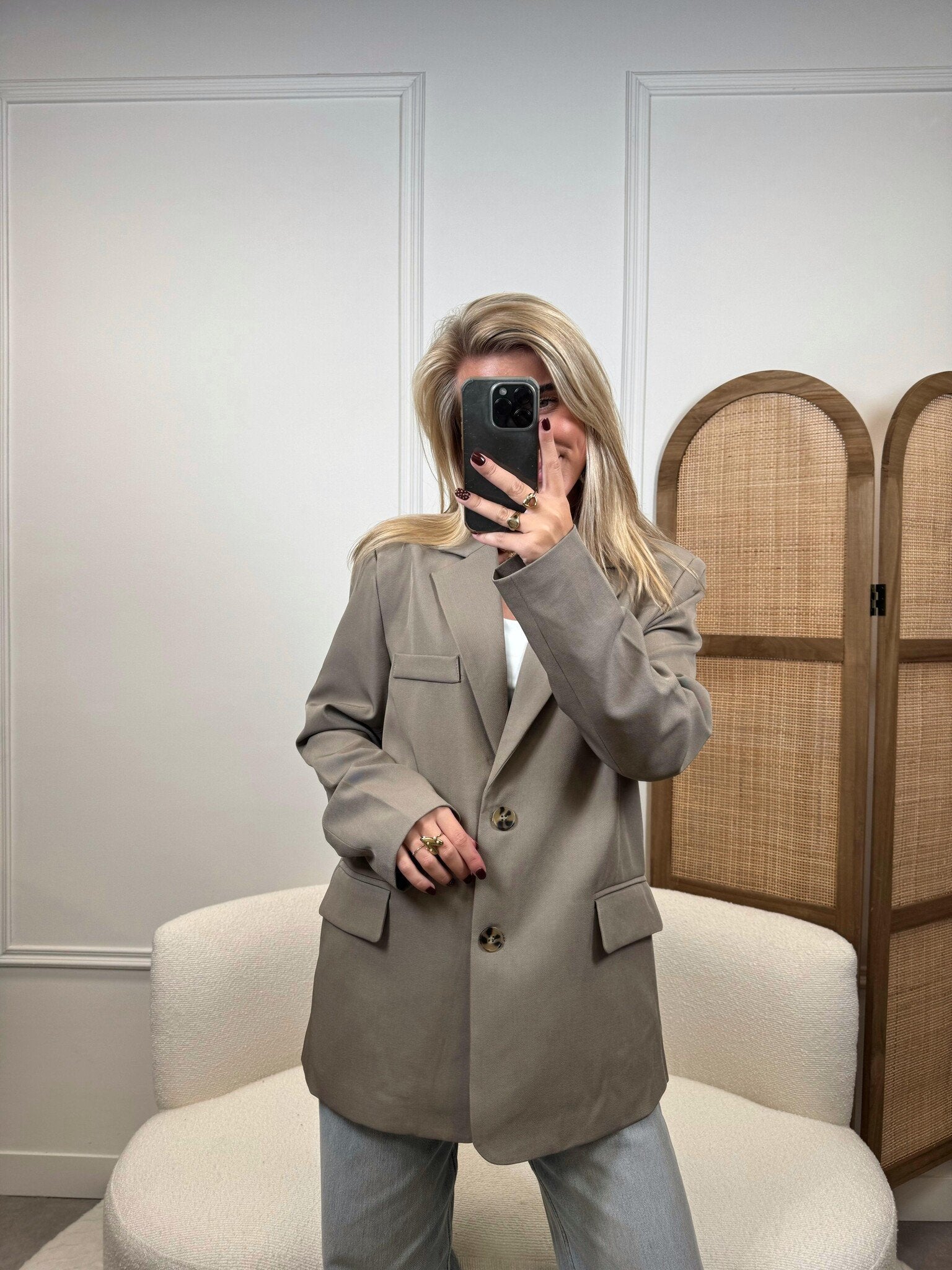 Taupe