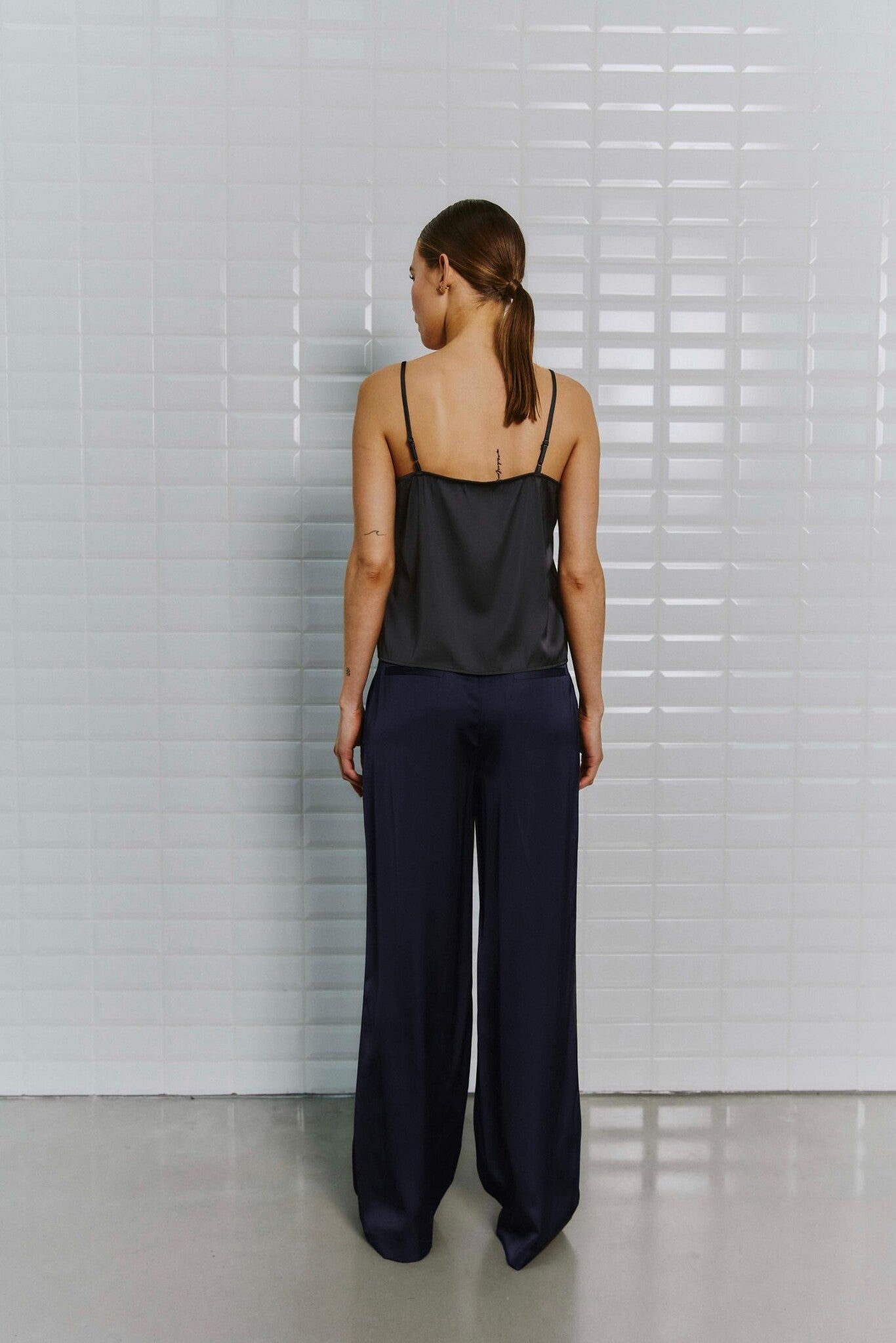 Wbldagmar_Sateen_Pant_Midnight_Blue2