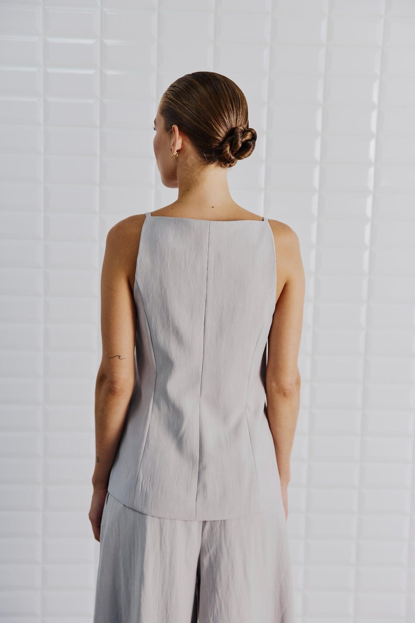 WBLMARITSA_WAISTCOAT_Summer_Grey8-1