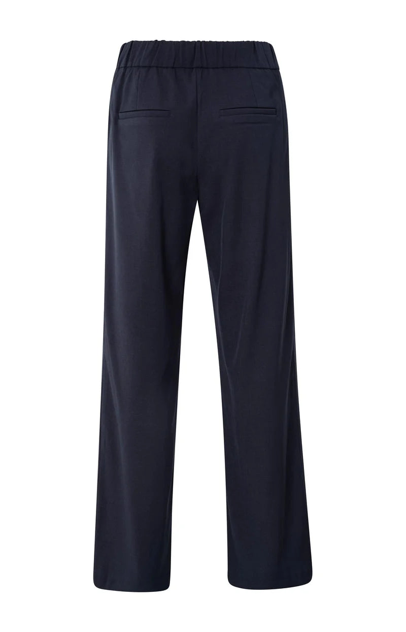 woven-wide-leg-trousers-with-seam-details_af809e89-8f1b-4a5a-b085-bbfd8f2494f1